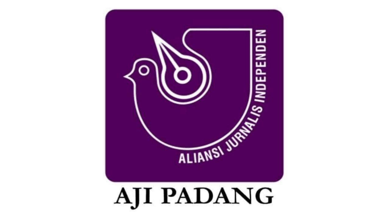 20211222_215413 20211222 215413 AJI Padang Pertanyakan Kriteria Anugerah Khusus KPID Sumbar untuk Pejabat