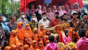 Peletakan Batu Pertama Gedung SDIT Izzatul Qur'an Oleh Gubernur Sumbar, Ini Pesannya 1 IMG 2702 Peletakan Batu Pertama Gedung SDIT Izzatul Qur'an Oleh Gubernur Sumbar, Ini Pesannya