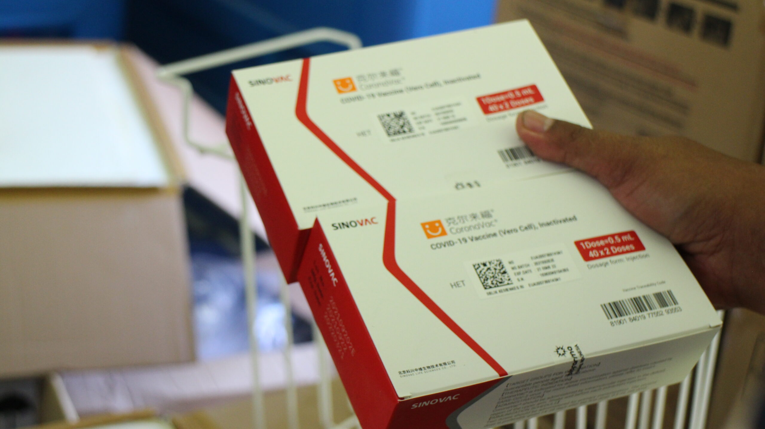 IMG 4893 scaled Perdana di 2022, Dinkes Pessel Kembali Terima Vaksin Sinovac dan Pfizer