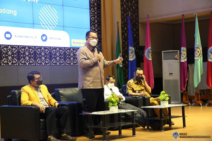 FB IMG 1650983880216 Rektor IPB Berikan Kuliah Umum Pengembangan Pendidikan Agroindustri Kampus UNP