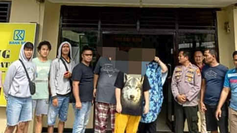 wna-asal-iran-diamankan WNA Iran Diamankan