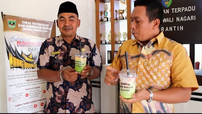 Minuman buah nipah