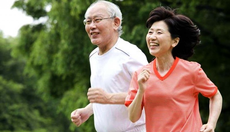 lansia lansia 8 Tips Kesehatan untuk Gaya Hidup Lebih Baik