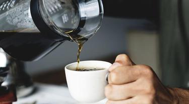 seduh kopi Tips Seduh Kopi Agar Tidak Turunkan Khasiatnya