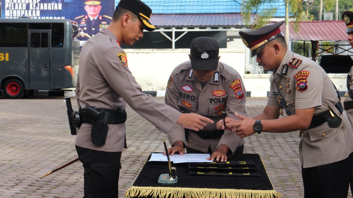IMG 20230418 WA0015 Lima Pejabat Polres Pessel Pindah Tugas