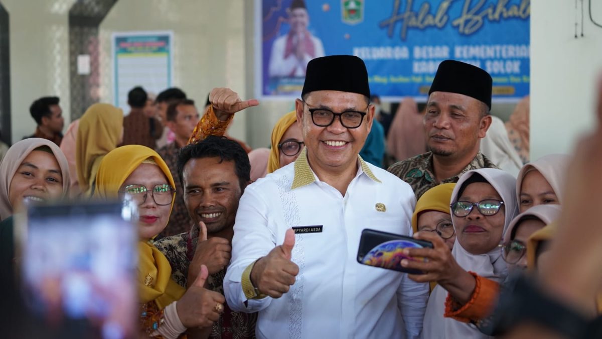 IMG-20230511-WA0017 IMG 20230511 WA0017 Bupati Epyardi Asda Ikuti Halal Bihalal Kemenag Kabupaten Solok