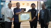 IMG 3904 Pulang Kampung ke Pesisir Selatan, Coach Indra Sjafri Sampaikan Lima Pilar untuk Memajukan Sepak Bola Indonesia