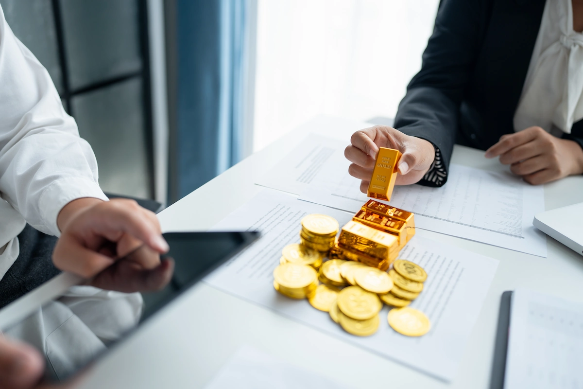 cmf1wlhwv00021gp1el7p9grh Cek Harga Emas UBS dan Galeri24 di Pegadaian Hari Ini, Selasa 23 Desember 2025