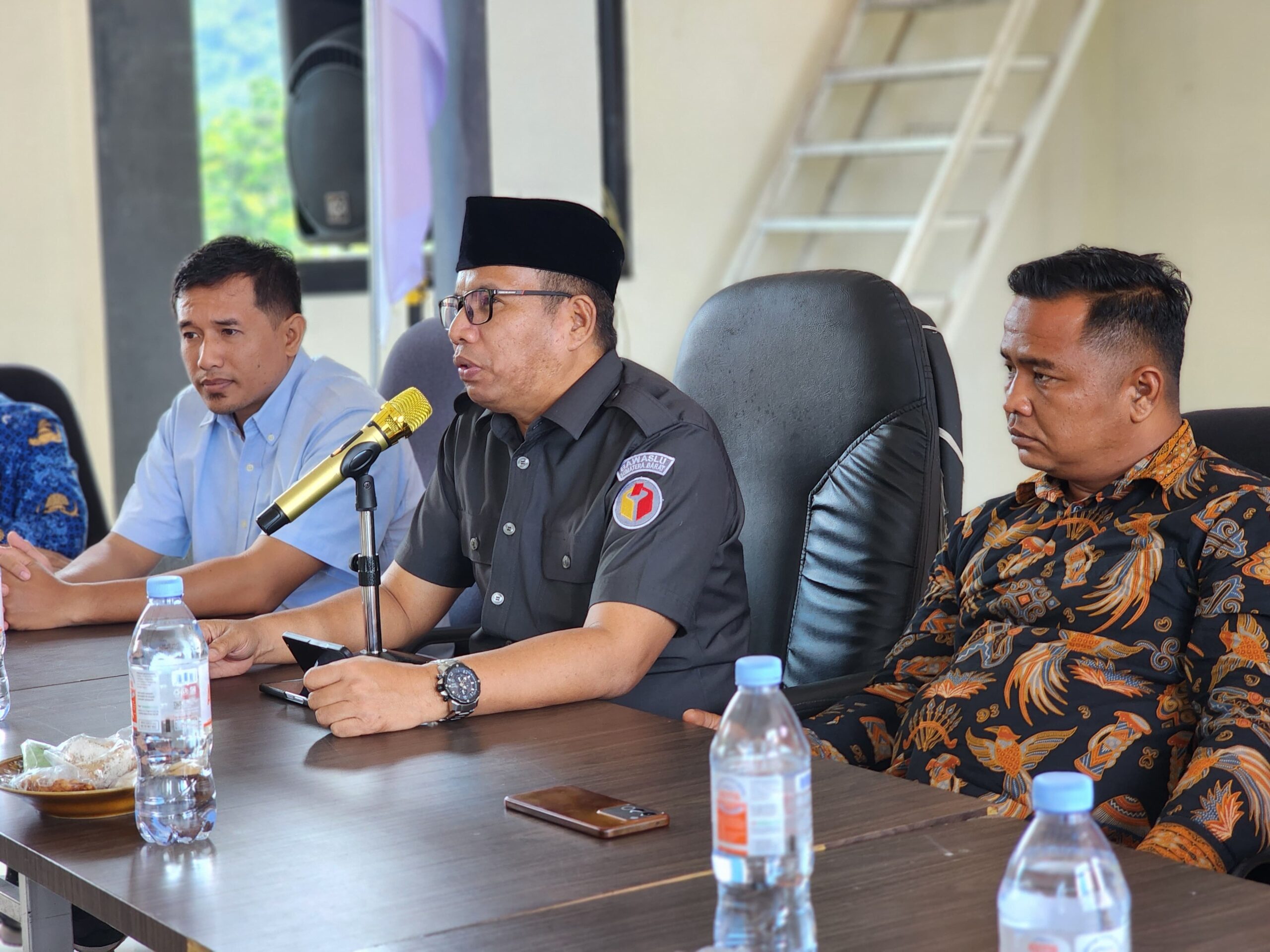 1859b85bf9db4a498f3450a7ad022316