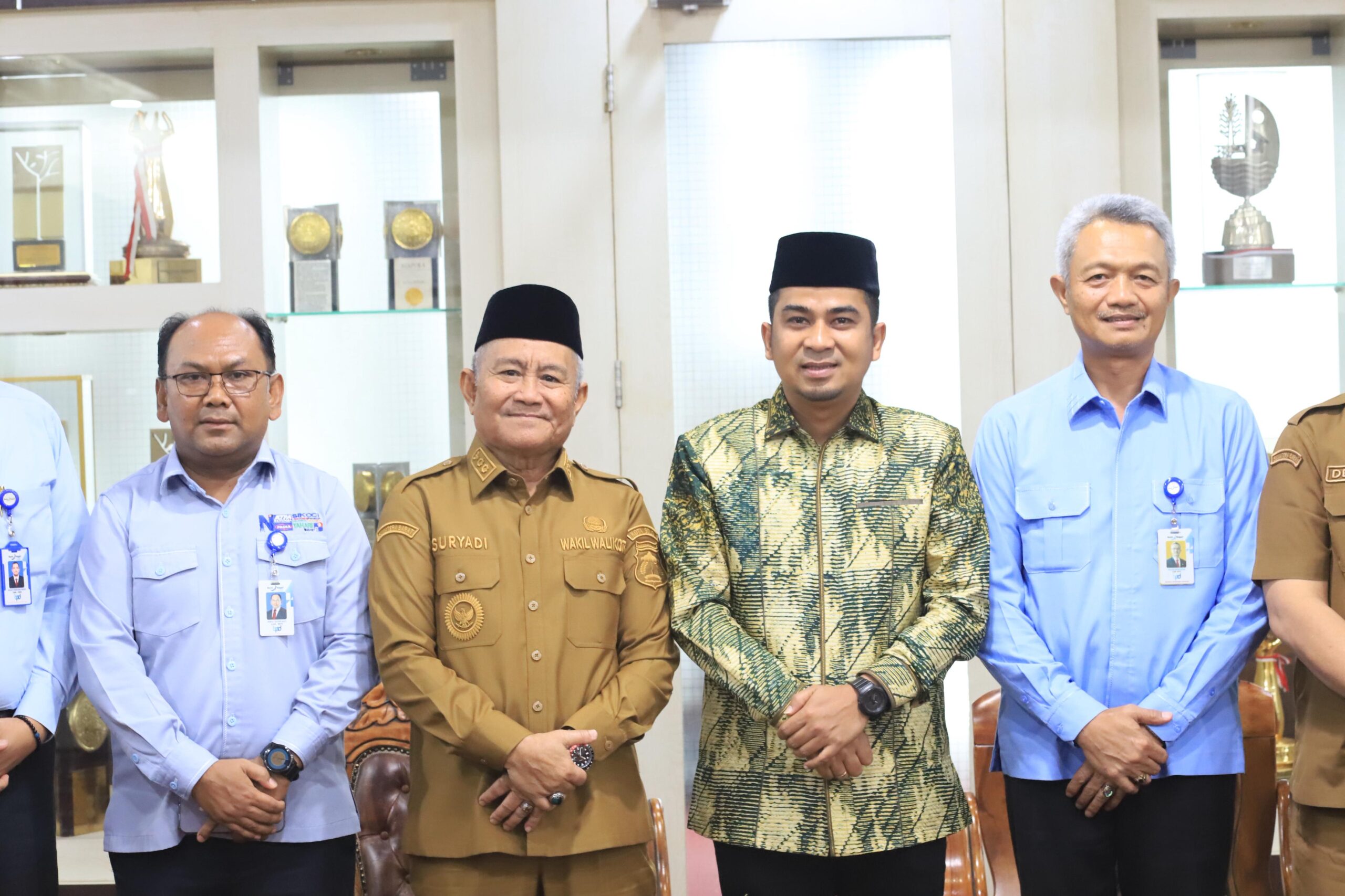 IMG-20260126-WA0004 IMG 20260126 WA0004 scaled Wali Kota Solok Sambut Kepala Cabang Bank Nagari Solok Yang Baru