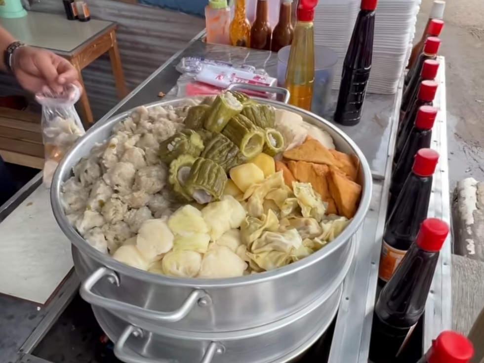 Siomay Siomay Siomay Ikan: Cara Membedakan Siomay Biasa dan Siomay Ikan Sapu-sapu