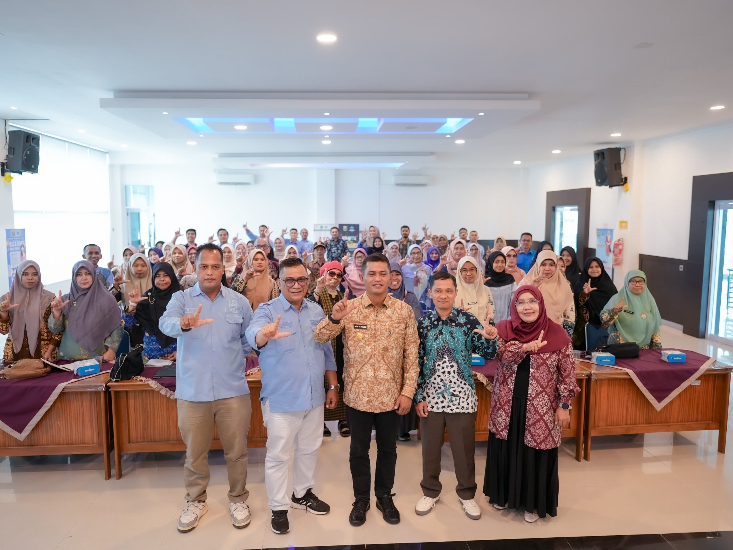 IMG 20260212 WA0030 scaled Sosialisasi dan Advokasi Akreditasi Perpustakaan Tahun 2026 Dibuka Bupati Solok