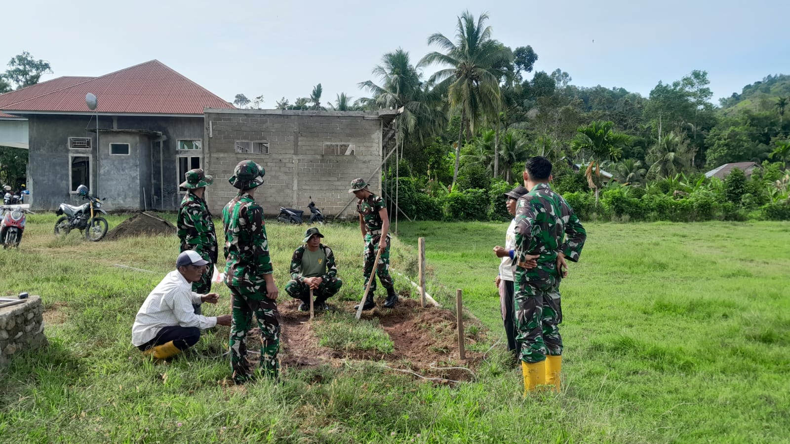 IMG 20260213 WA0016 TMMD Ke-127 Pesisir Selatan Wujudkan Jambanisasi dan Air Bersih Lewat Pembangunan Sumur Bor dan MCK